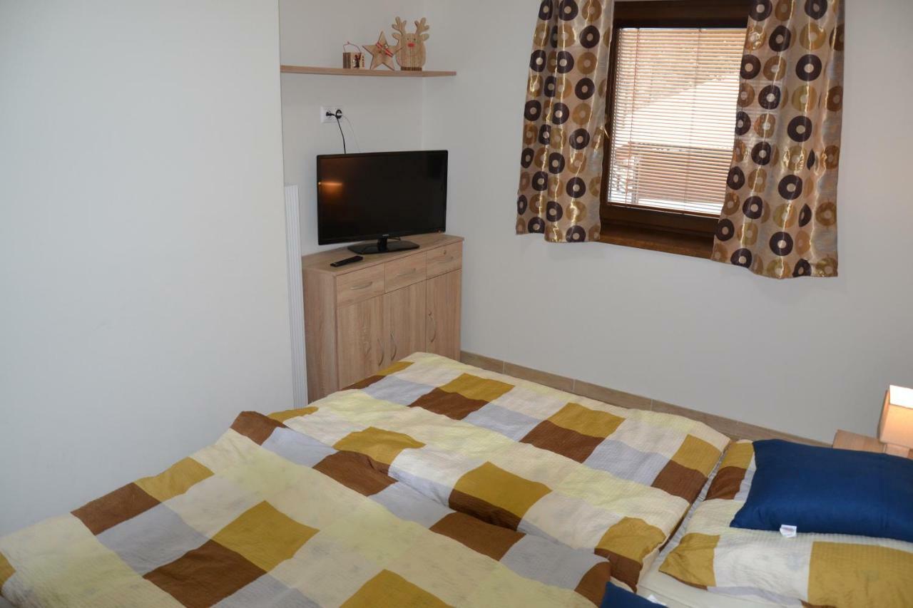 Chopok Juh Apartman Tatiana, Trangoska เดมานอฟสกา โดลินา ภายนอก รูปภาพ